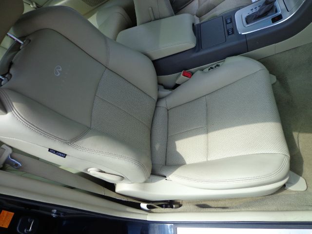 Infiniti G35 2006 photo 6