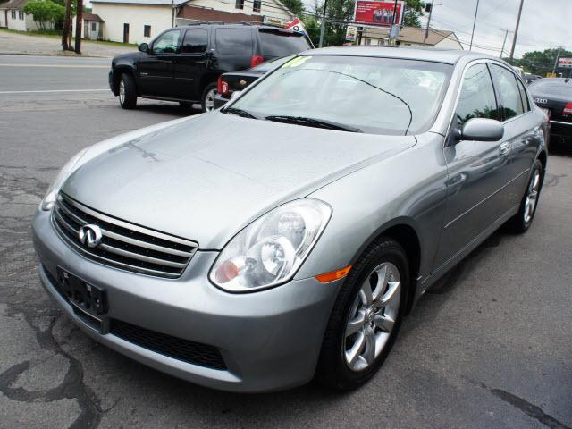 Infiniti G35 2006 photo 4