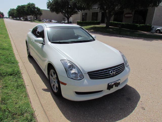 Infiniti G35 2006 photo 3