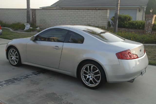 Infiniti G35 2006 photo 1