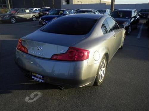 Infiniti G35 2006 photo 3