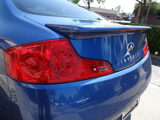 Infiniti G35 2006 photo 3