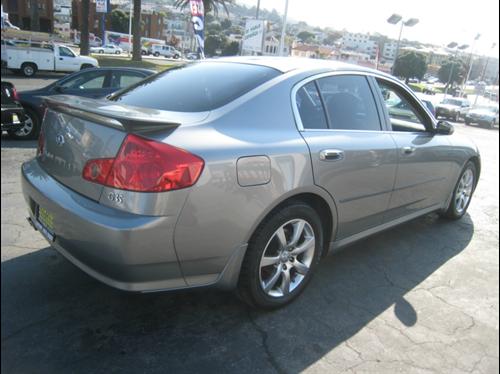 Infiniti G35 2006 photo 1
