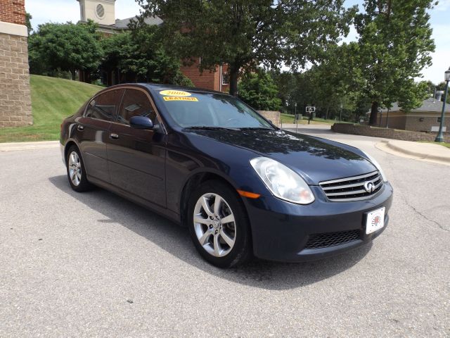Infiniti G35 2006 photo 1