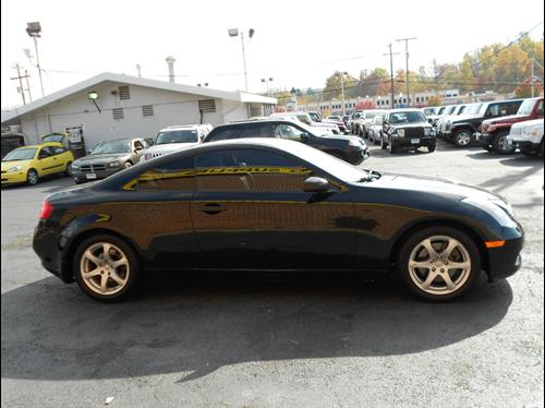 Infiniti G35 2006 photo 1