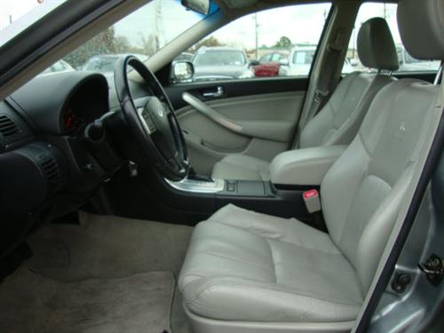Infiniti G35 2006 photo 3
