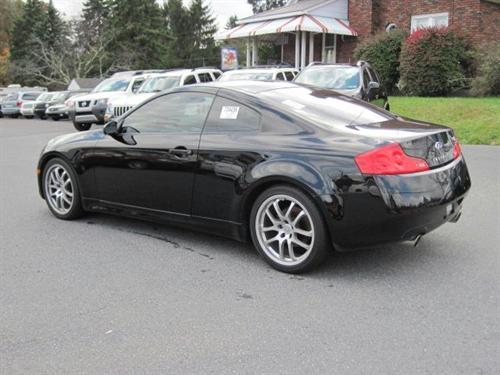 Infiniti G35 2006 photo 2