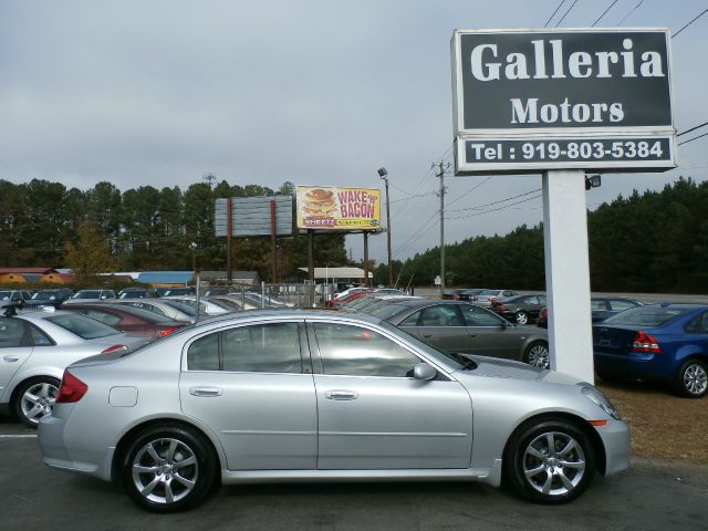 Infiniti G35 2006 photo 2