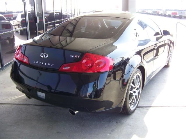 Infiniti G35 2007 photo 3