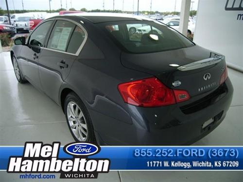 Infiniti G35 2007 photo 2
