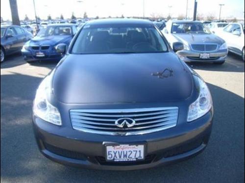 Infiniti G35 2007 photo 2
