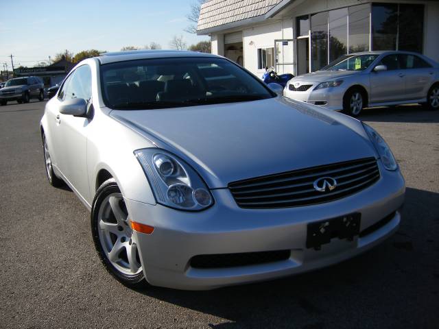 Infiniti G35 2007 photo 4