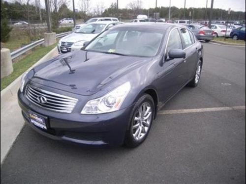 Infiniti G35 2007 photo 2