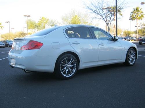 Infiniti G35 2007 photo 2