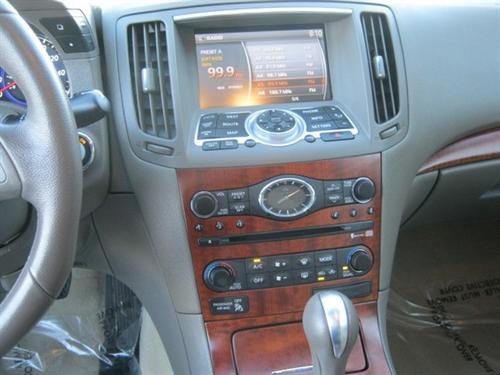 Infiniti G35 2007 photo 5