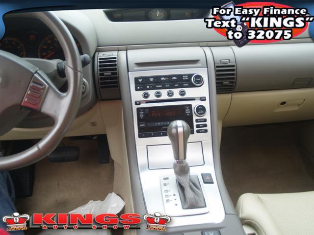 Infiniti G35 2007 photo 4