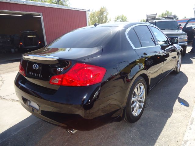 Infiniti G35 2007 photo 2