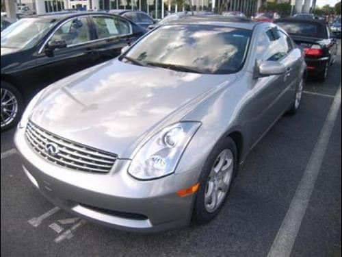Infiniti G35 2007 photo 2