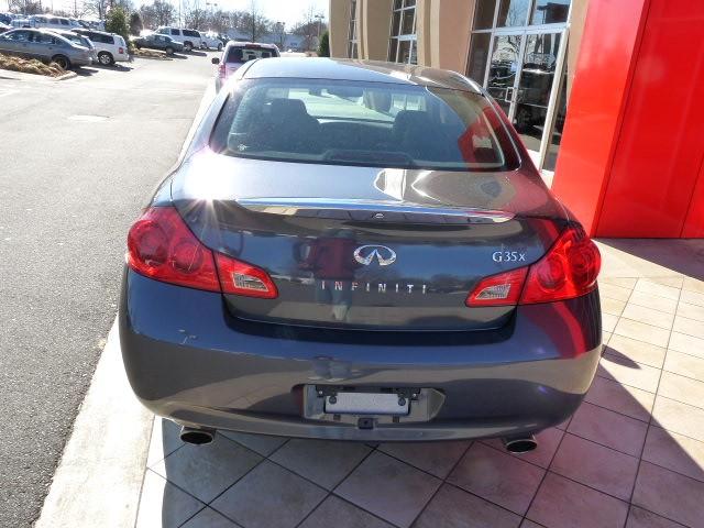 Infiniti G35 2007 photo 4