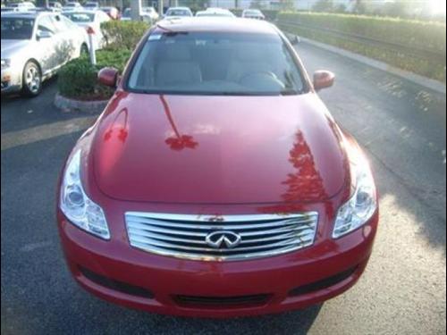 Infiniti G35 2007 photo 1