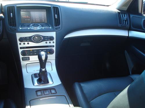Infiniti G35 2007 photo 2