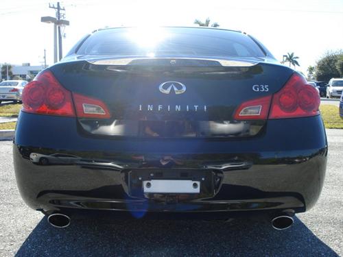 Infiniti G35 2007 photo 4