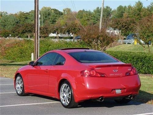 Infiniti G35 2007 photo 2