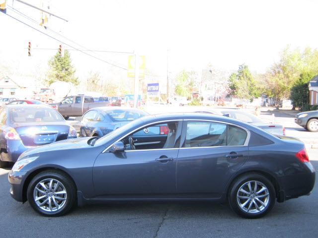 Infiniti G35 2007 photo 1