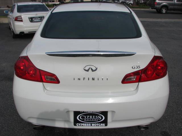 Infiniti G35 2007 photo 4