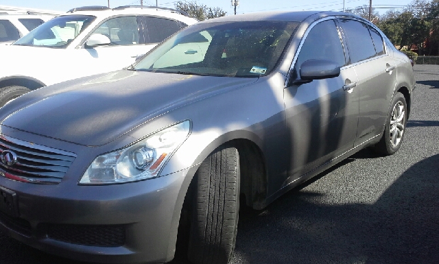 Infiniti G35 2007 photo 4