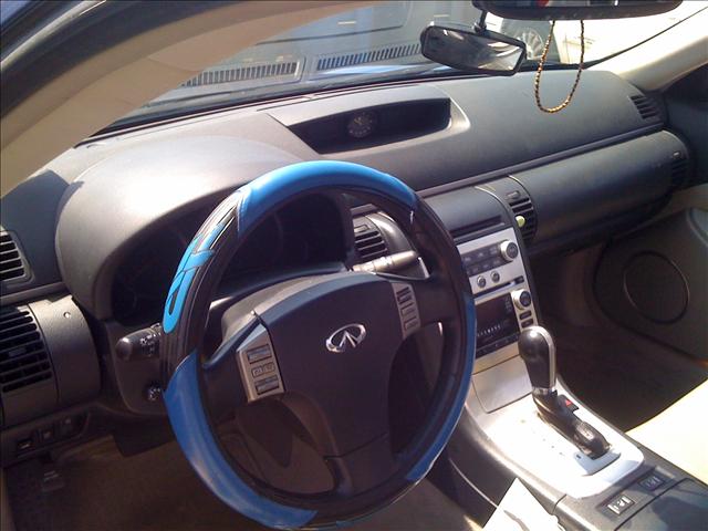 Infiniti G35 2007 photo 3
