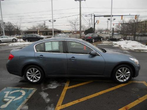 Infiniti G35 2007 photo 3