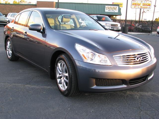 Infiniti G35 2007 photo 1