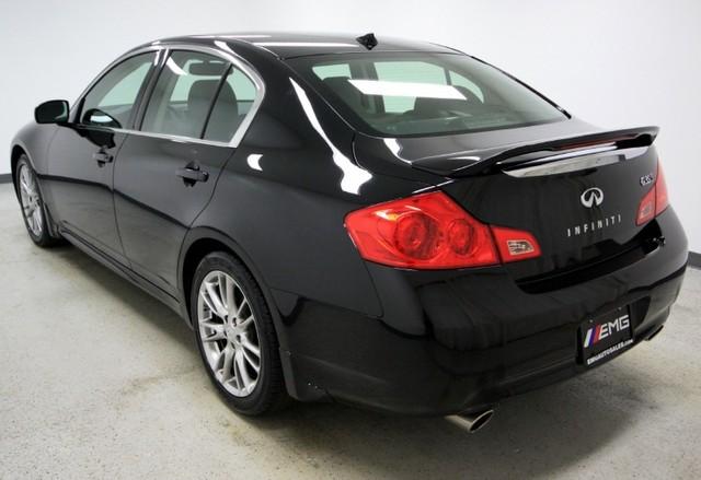 Infiniti G35 2007 photo 5