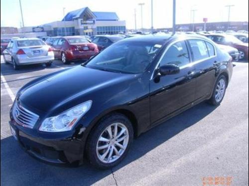 Infiniti G35 2007 photo 2