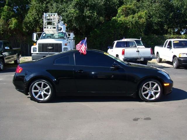 Infiniti G35 2007 photo 4