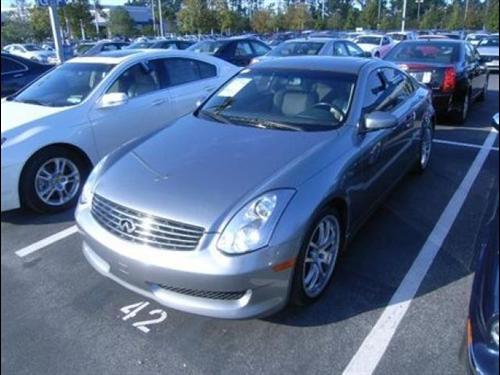 Infiniti G35 2007 photo 2