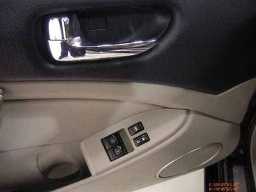 Infiniti G35 2007 photo 3