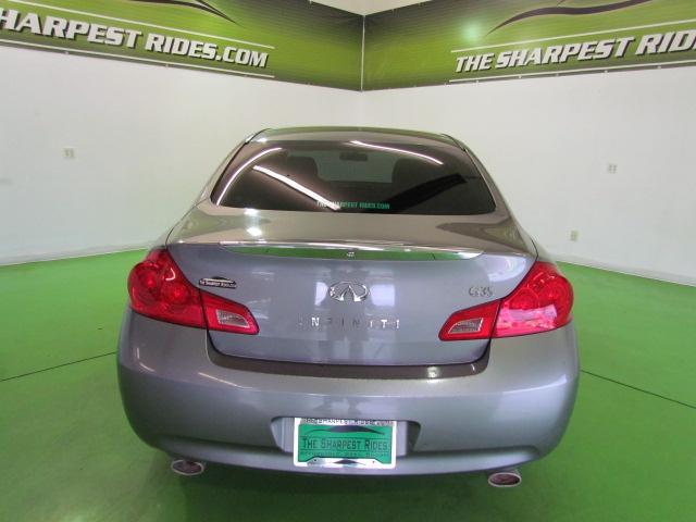 Infiniti G35 2007 photo 4