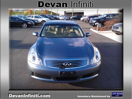 Infiniti G35 2007 photo 4