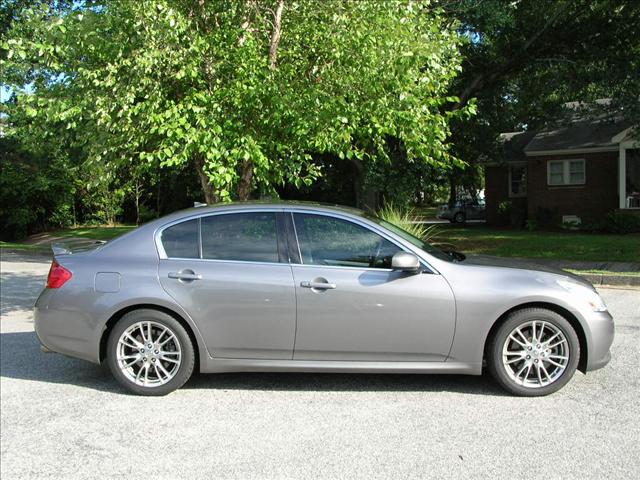 Infiniti G35 2007 photo 1