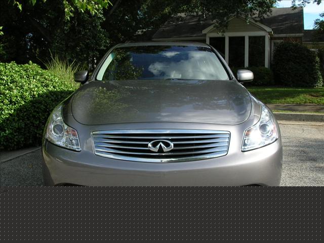 Infiniti G35 2007 photo 2