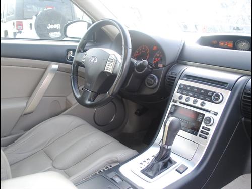 Infiniti G35 2007 photo 5