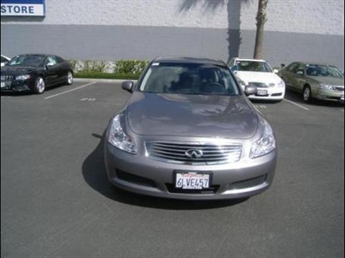 Infiniti G35 2007 photo 1