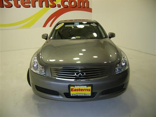 Infiniti G35 2007 photo 4