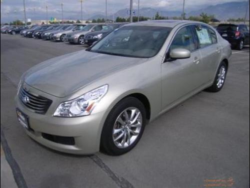 Infiniti G35 2007 photo 2
