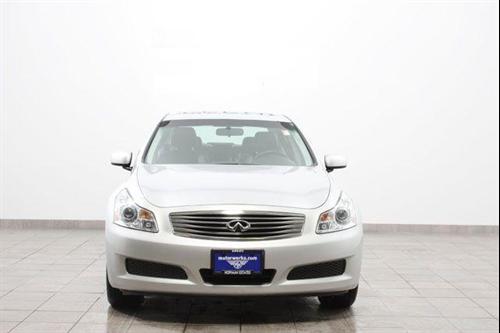 Infiniti G35 2007 photo 2