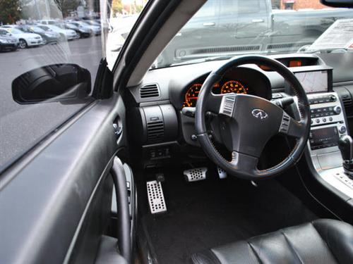 Infiniti G35 2007 photo 3