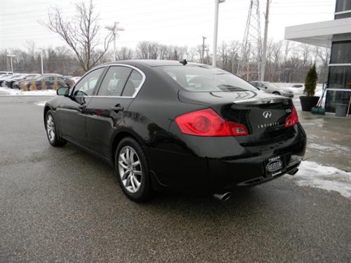 Infiniti G35 2007 photo 4