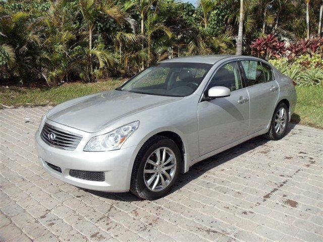 Infiniti G35 Blazer 4x4 Sedan